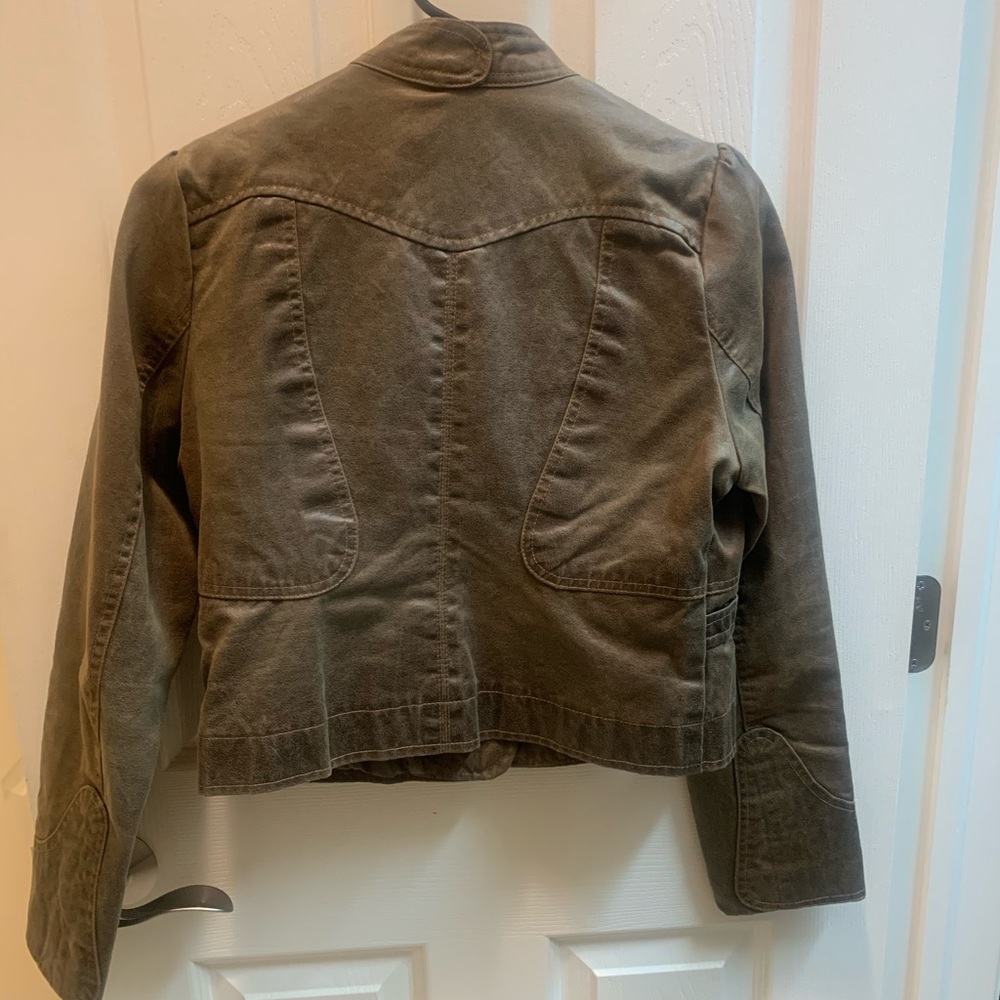 Jacket - Picture 2 of 4